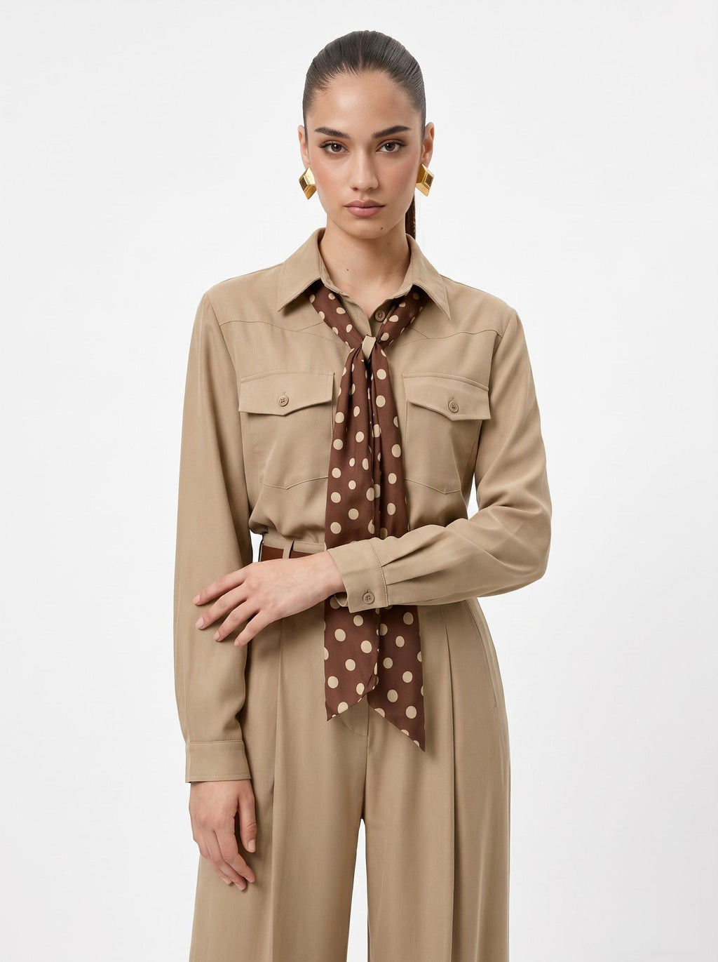 Utility Shirt, Polka Dot Silk Scarf, Leather Belt & Trousers camel brown 4-Piece Set